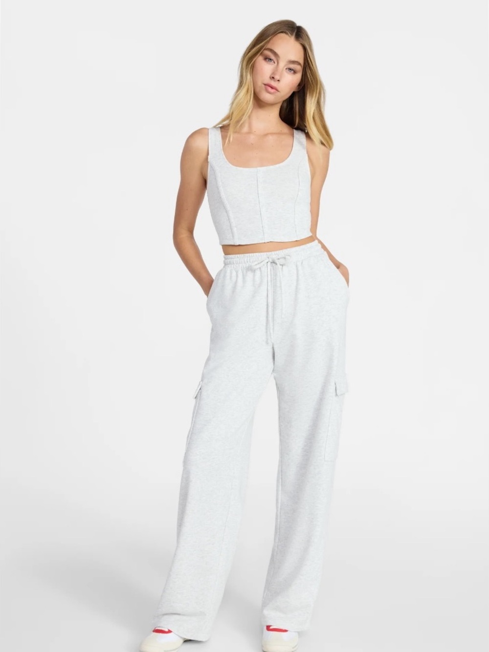 No Boundaries Light Gray Lounge Cargo Pants - Women's
